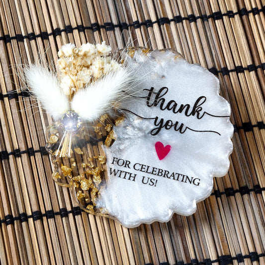 20 Pack Resin Magnet with Mini Dried Flowers for Wedding Guests, Adult Birthday Party Decorations, Baby Shower Favors, Thank You Gifts for Women, Return Gifts, Bridal Shower