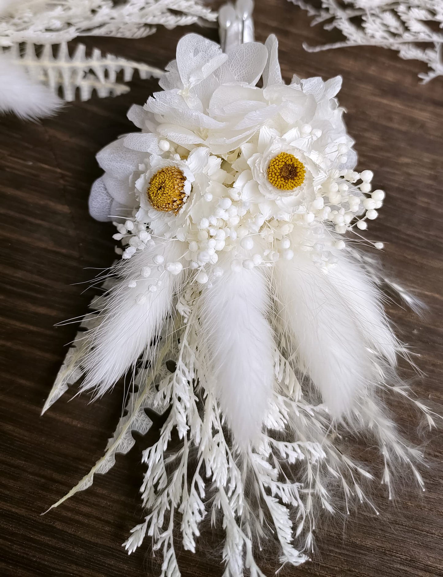 Dried Flowers Boutonnieres 2-Piece Set for Men Wedding Groom Boho Pampas White Boutonniere (White)