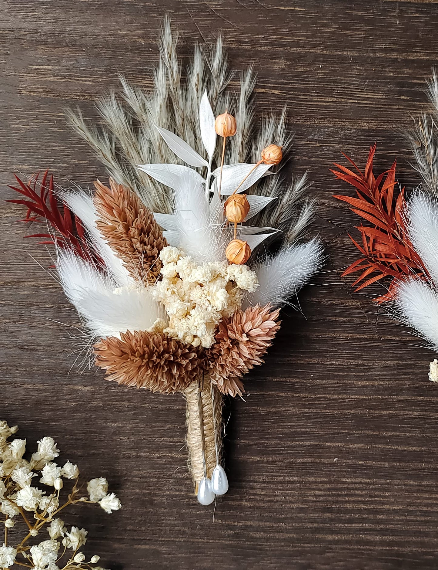 Dried Flowers Boutonnieres 2-Piece Set for Men Wedding Groom Boho Pampas White Boutonniere (White)